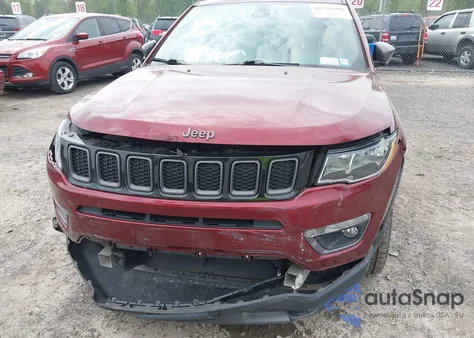 2021 Jeep Compass 80Th Anniversary 4X4 из США, поврежденный, VIN 3C4NJDEB9MT551945